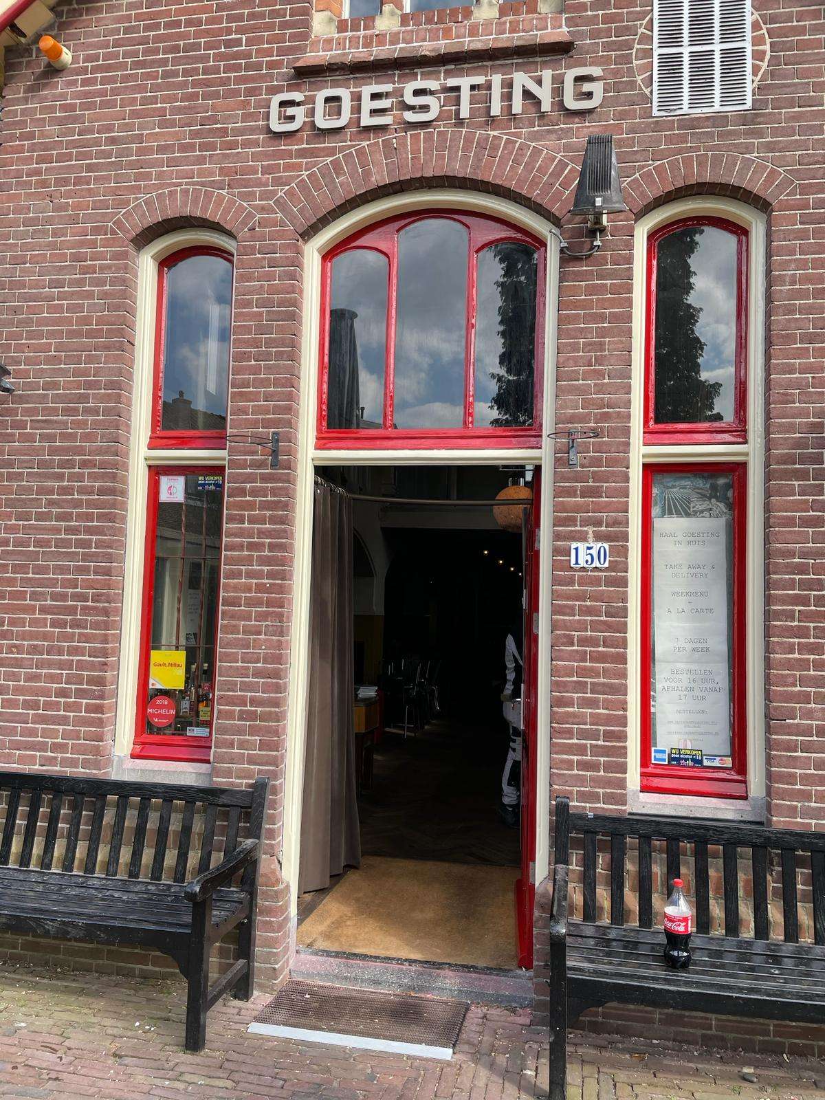Geschilderd restaurant op de Wittevrouwesingel in Utrecht